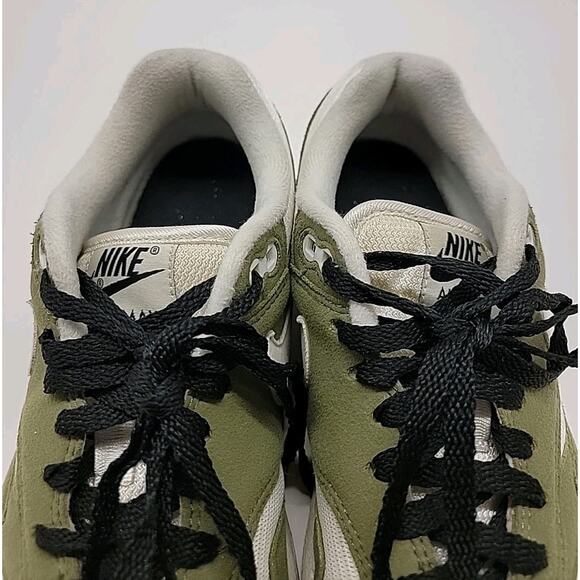 NIKE AIR MAX Medium Olive CN9672-991 US:8.5 UK:6 EU:40 2021 - Picture 10 of 11
